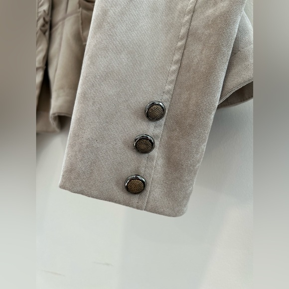 Kate Rosy Blazer Beige Ruffles Size Medium - Picture 3 of 4